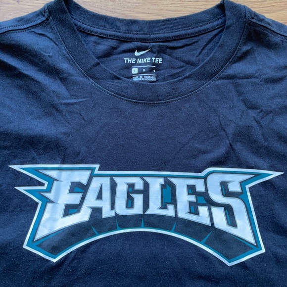 Nike Eagles Tee - Picture 3 of 5